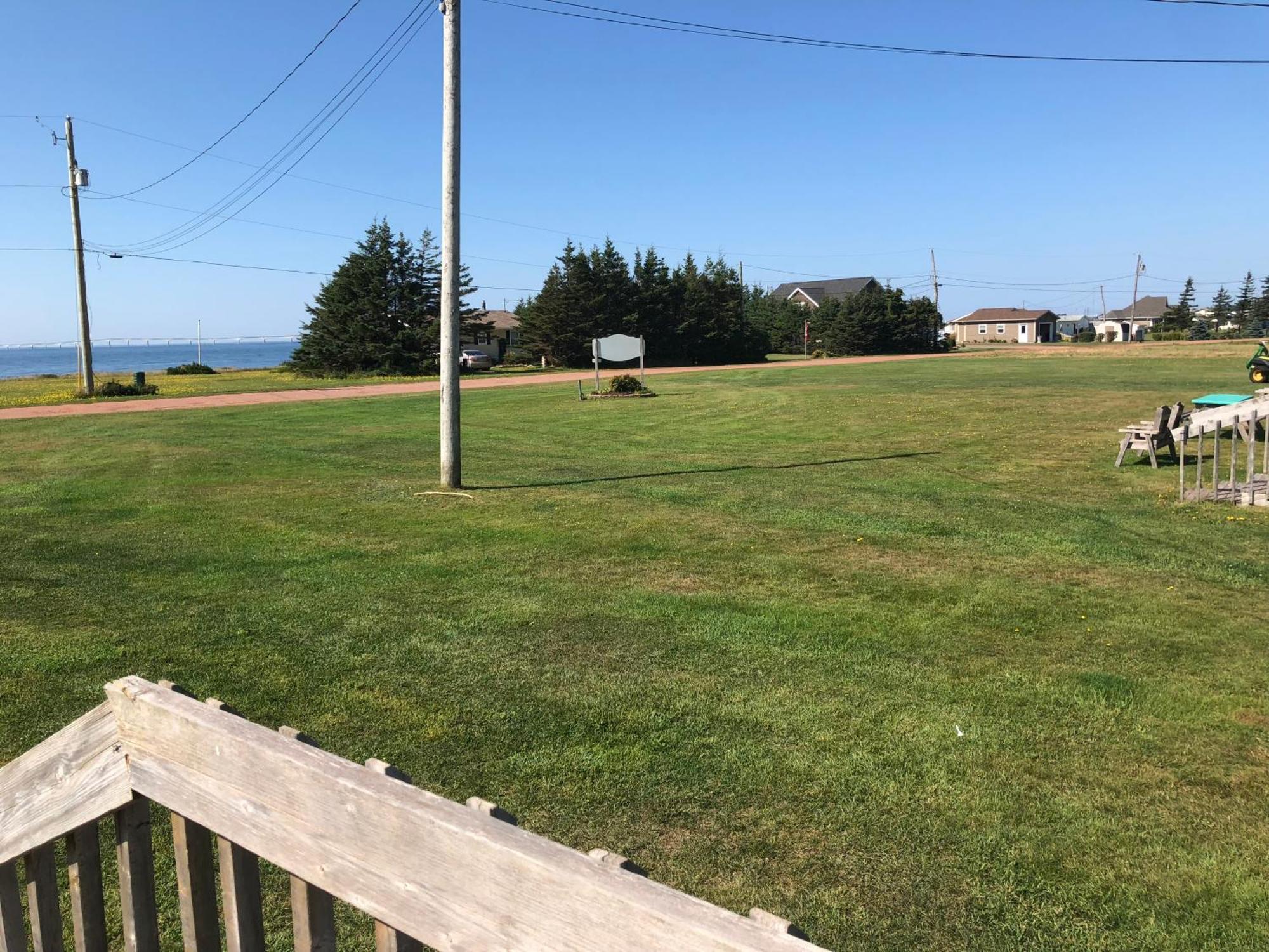 Newly Renovated Confederation Bridge View Villa Borden-Carleton